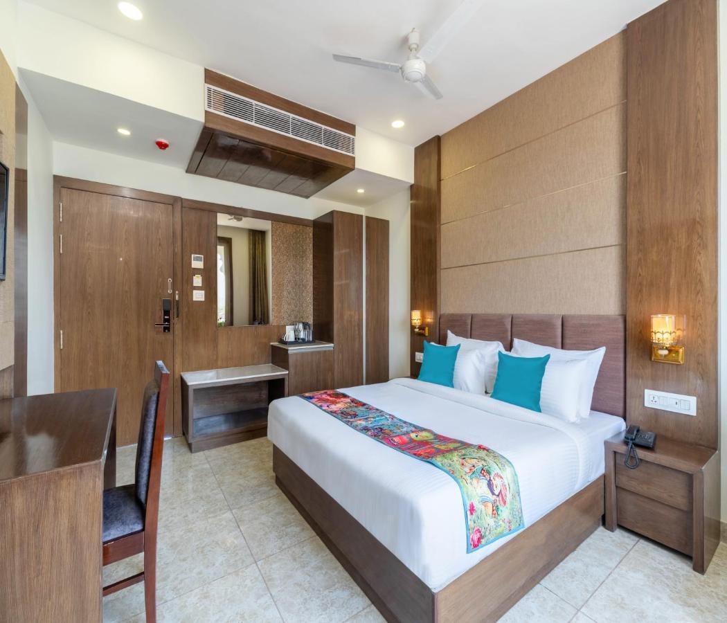 Hotel Pandora Grand, Udaipur- Nestled In Nature Wrapped In Luxury Εξωτερικό φωτογραφία